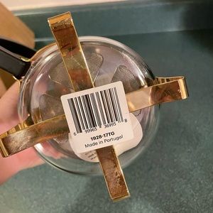 Bodum French press. New never used with instructions and measuring spoon.